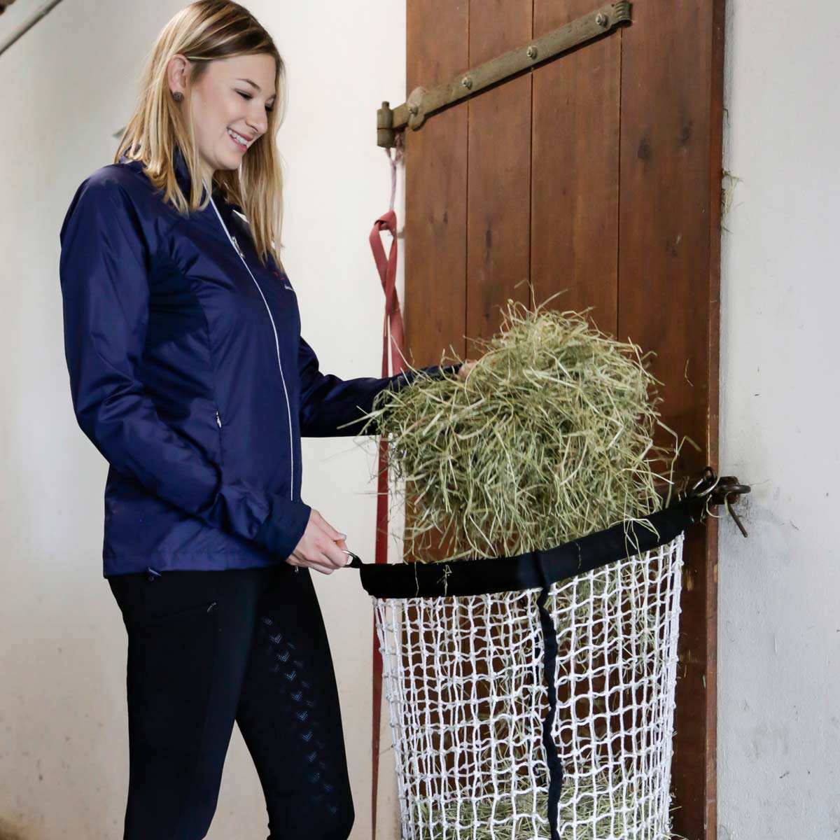 Hay Net with Filling Aid 83 cm