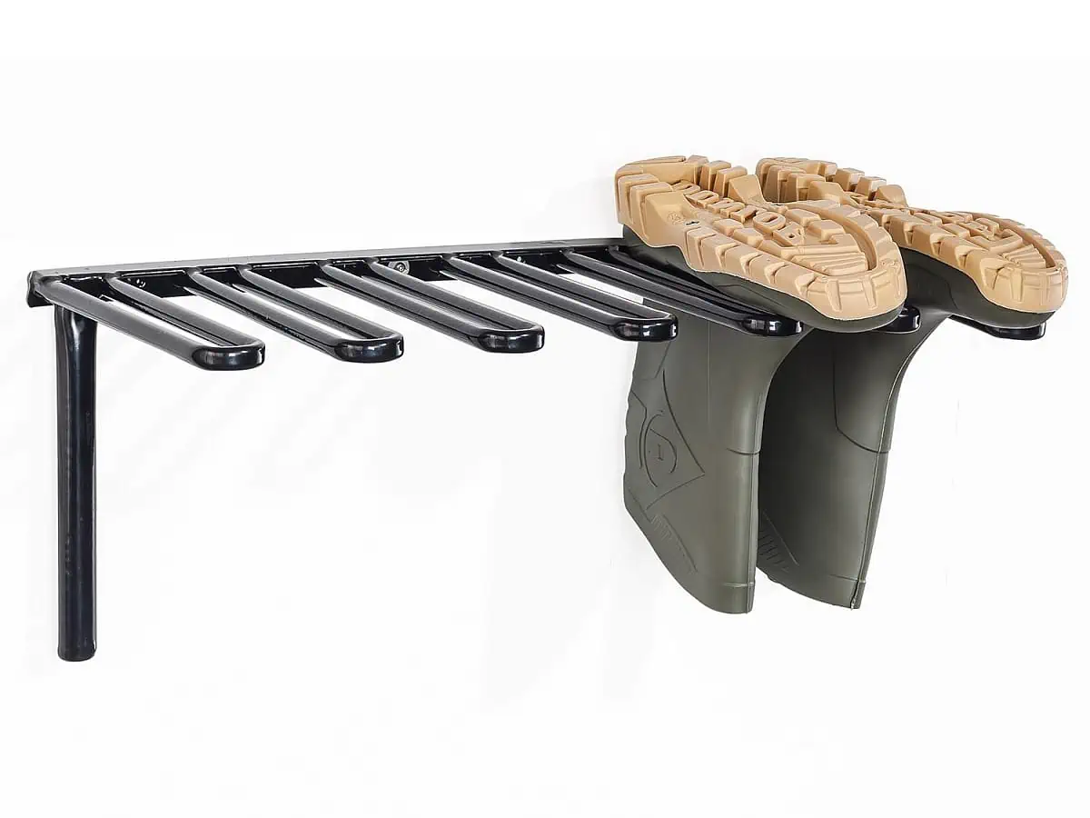 Boot holder for 3 pairs of boots