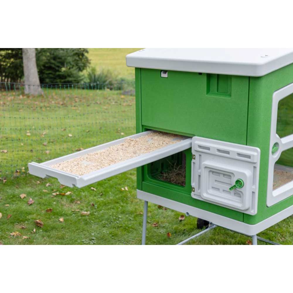 Chicken House MOBILE COOP plastic