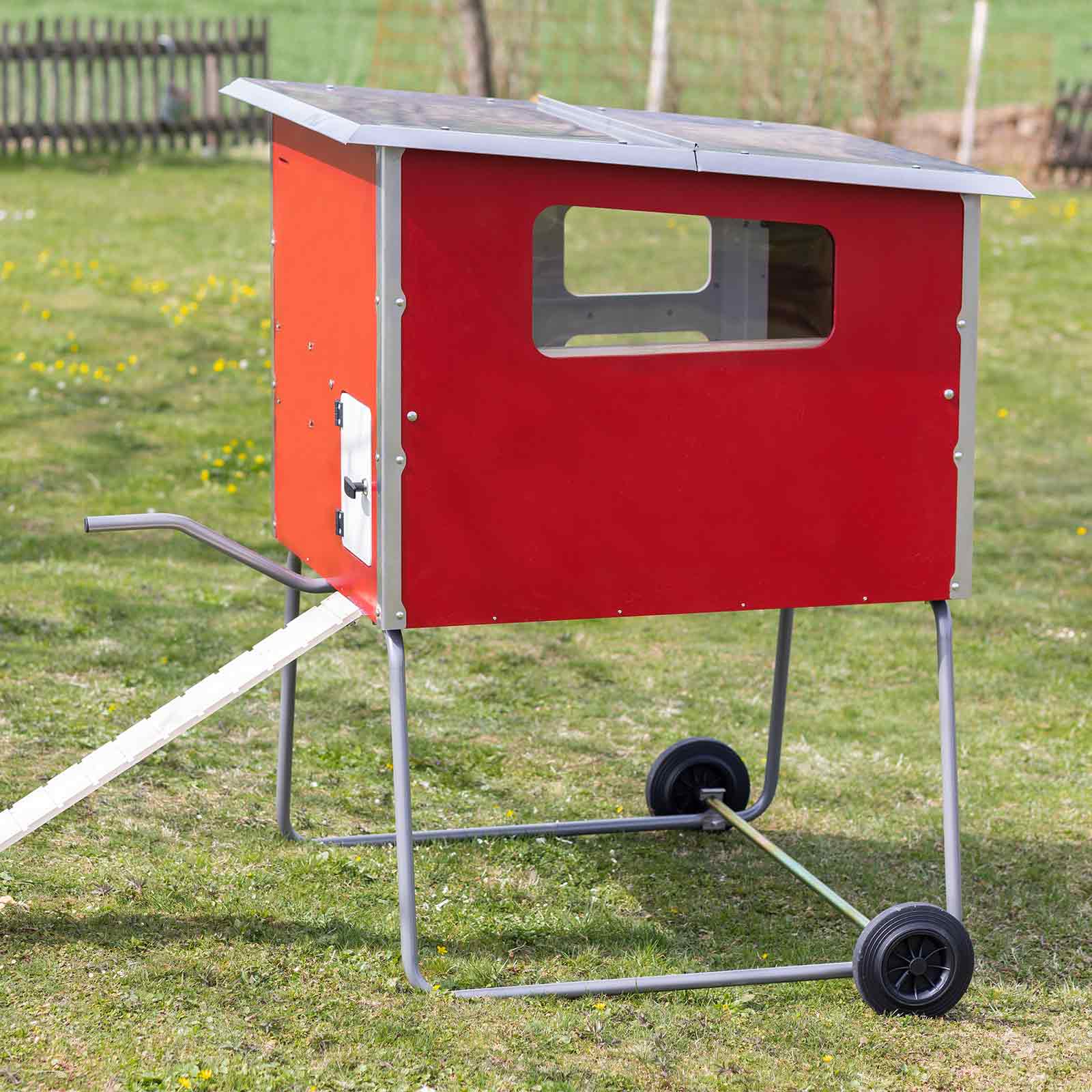 Chicken House MOBILE COOP wood