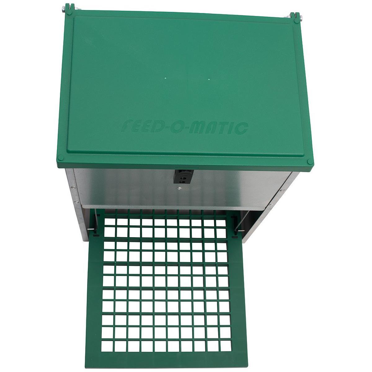 Automatic poultry feeder with treadle Feedomatic 12 kg
