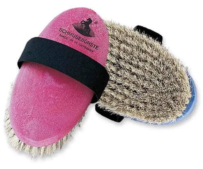 Face and pampering brush, 14 x 6,5 cm