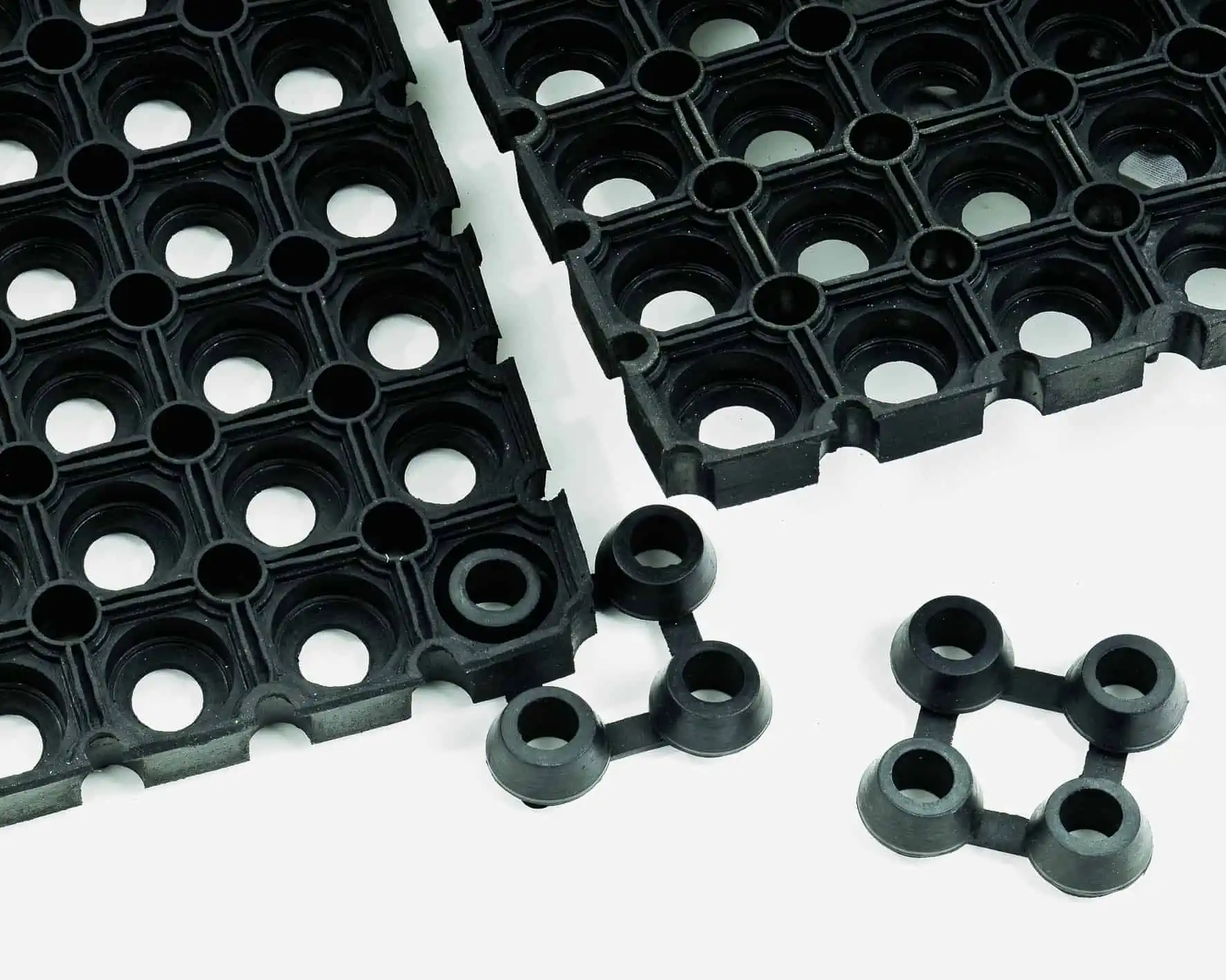 Connector for ring hole rubber mat per piece